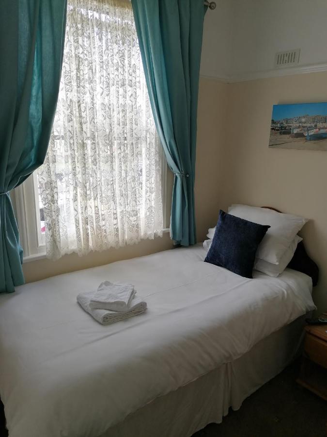 Karmary Guest House سانت أوستيل المظهر الخارجي الصورة